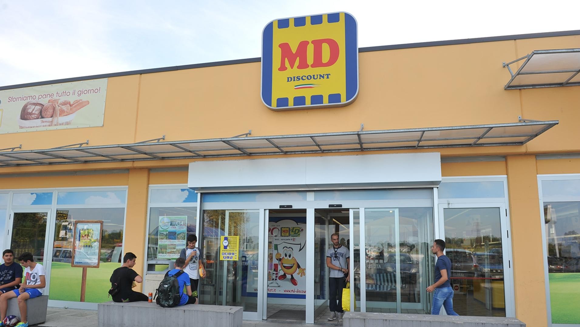 md
